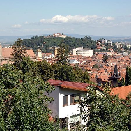 Brasov Valley Apartamento Exterior foto